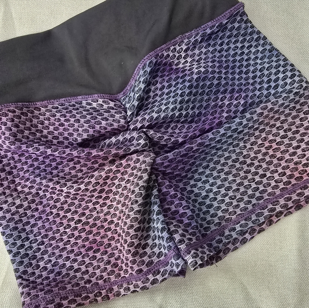 Women Shorts‎ Small